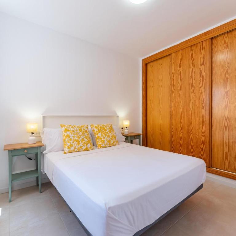 Duplex in the Heart of Los Boliches - Pass the Keys - Apartment - 8