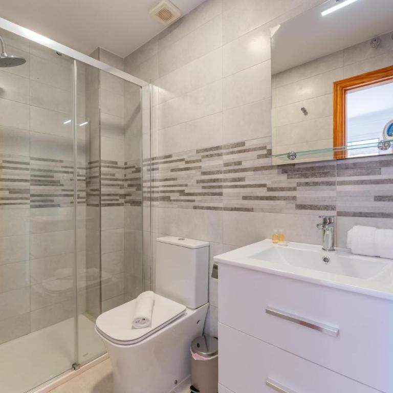 Duplex in the Heart of Los Boliches - Pass the Keys - Apartment - 17