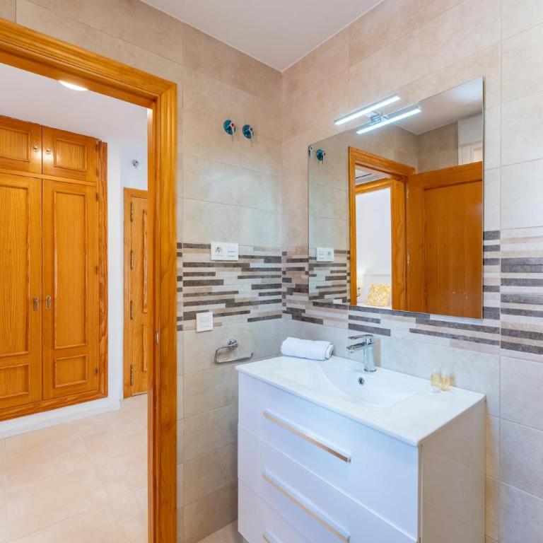 Duplex in the Heart of Los Boliches - Pass the Keys - Apartment - 15