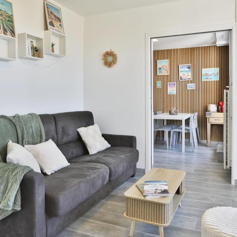 Appartement avec terrasse ensoleillée sur le port Olona - Apartment - 3