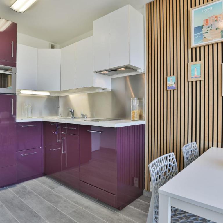 Appartement avec terrasse ensoleillée sur le port Olona - Apartment - 7