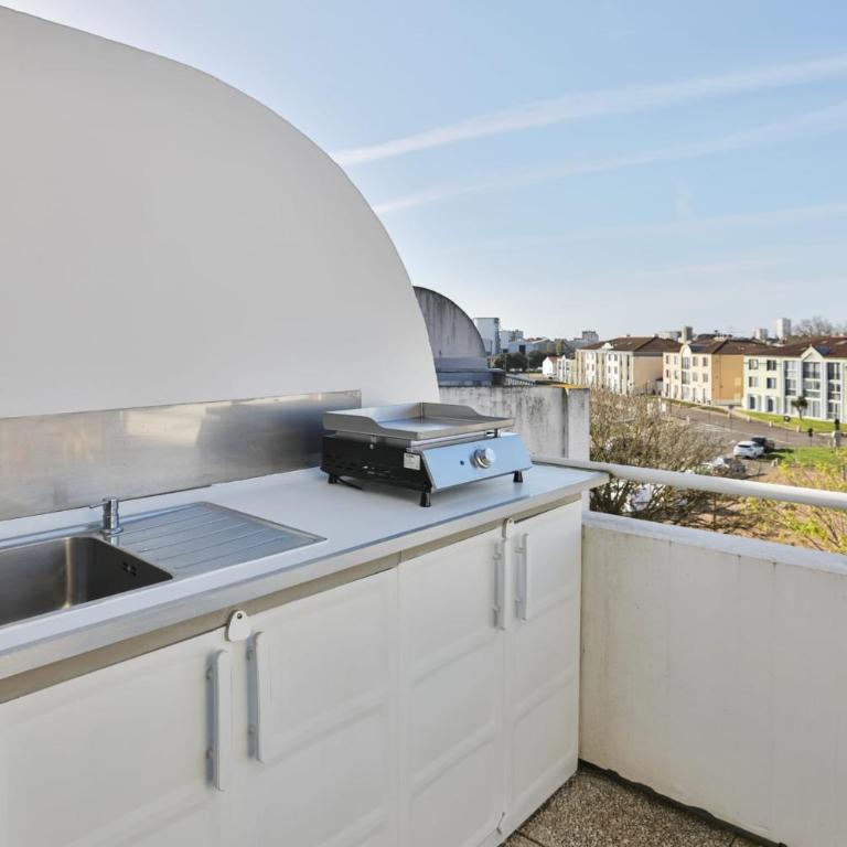 Appartement avec terrasse ensoleillée sur le port Olona - Apartment - 20
