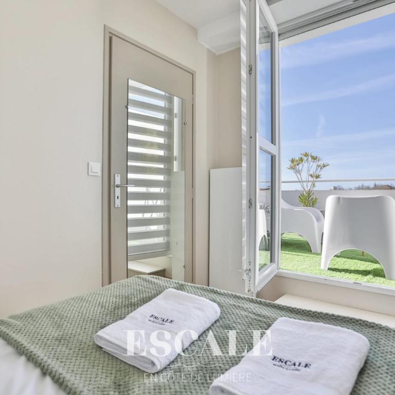 Appartement avec terrasse ensoleillée sur le port Olona - Apartment - 14