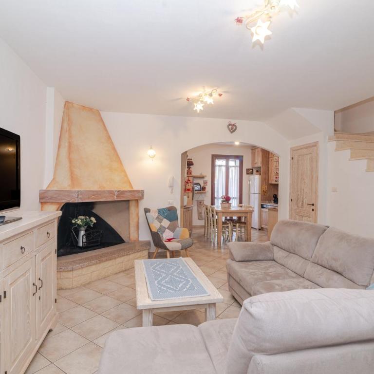 Villetta A Schiera Pesaro House - Two-Bedroom Deluxe Apartment with Garden View - 5