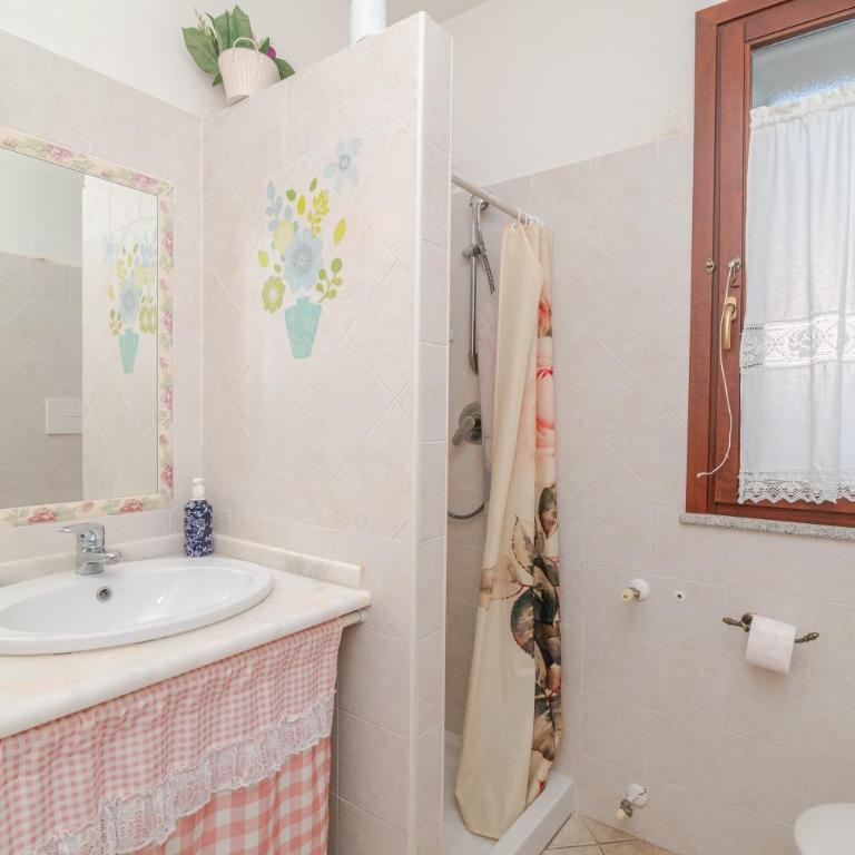 Villetta A Schiera Pesaro House - Two-Bedroom Deluxe Apartment with Garden View - 16