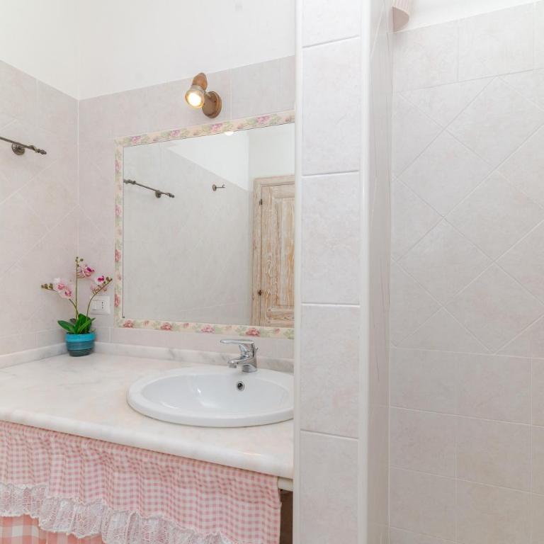 Villetta A Schiera Pesaro House - Two-Bedroom Deluxe Apartment with Garden View - 17
