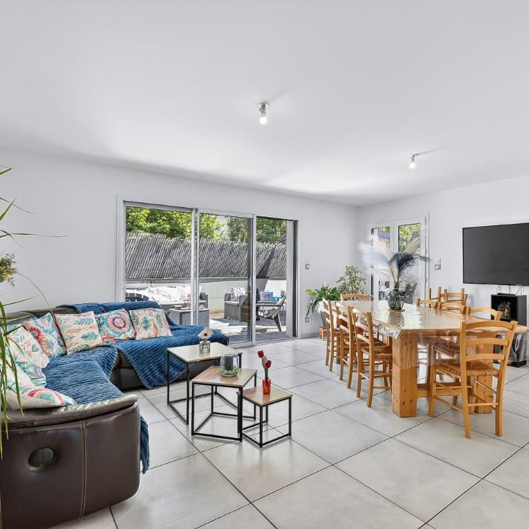Location Vacances Chorges - Maison de Vacances - 1