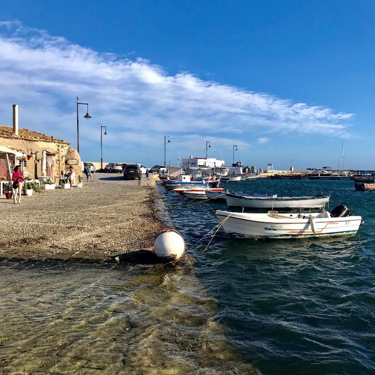 Anna's house near the sandy beach and with wifi - Appartamento Familiare con 2 Camere da Letto - 31
