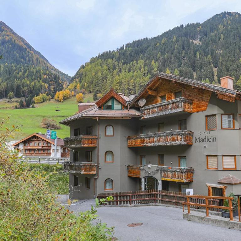 Chalet Madlein - Superior Doppelzimmer - 4