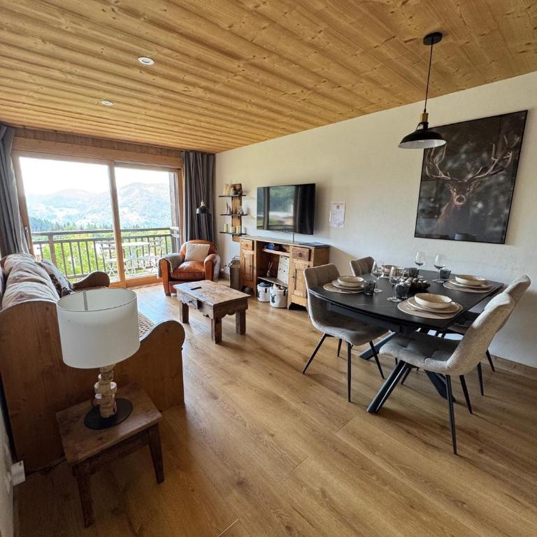 Chalet Les Combes - Appartement avec Vue sur la Montagne - 3