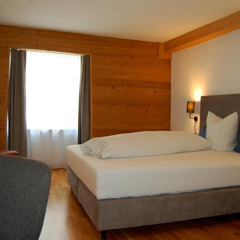 Hotel-Restaurant Bellevue - Economy Doppelzimmer - 8