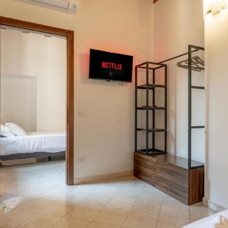 Heart of Verona's City Center - Romeo palace - Fast Wifi - Appartamento con 1 Camera da Letto - 3