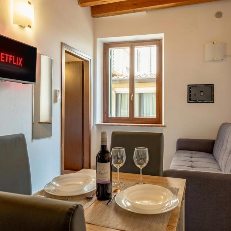 Heart of Verona's City Center - Romeo palace - Fast Wifi - Appartamento con 1 Camera da Letto - 9