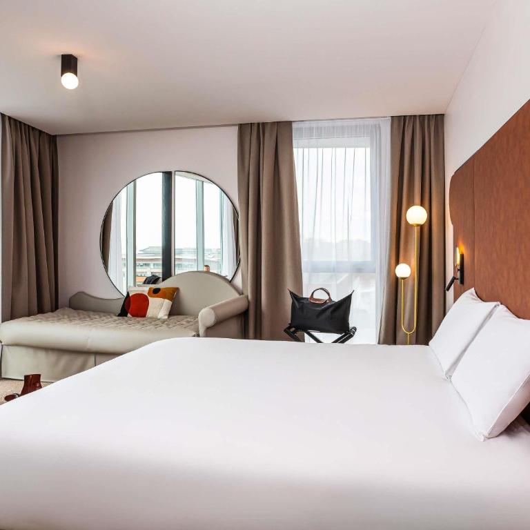 Mercure Dunkerque Centre Gare - Chambre Classique avec 1 Lit Double et 1 Canapé-Lit - 3