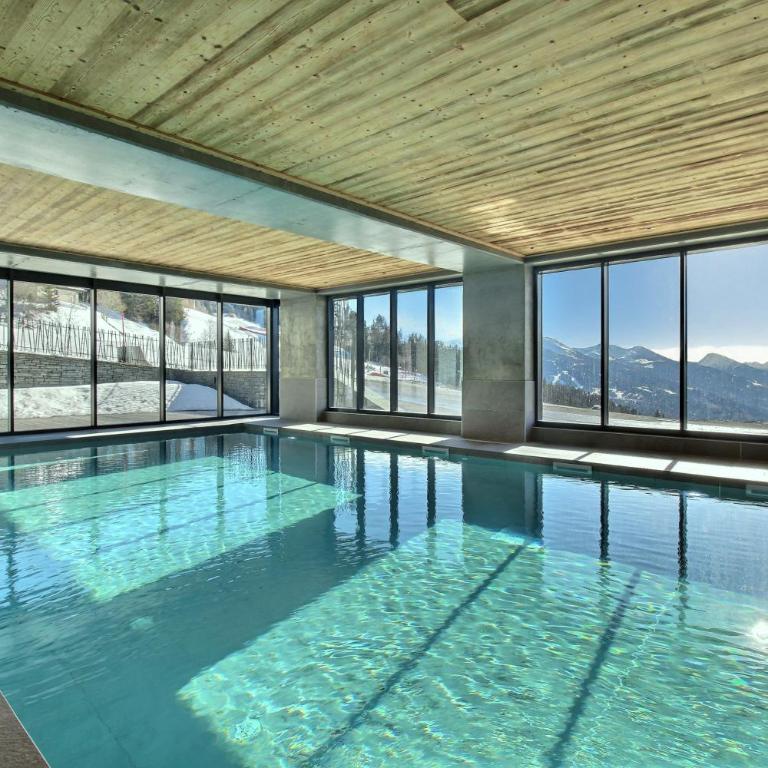 ARC 1600, Résidence Premium LE RIDGE, Appartement 12 personnes Vue Montagne - Ski aux pieds - Sauna, Hammam, Piscine intérieure chauffée, Salle de sport & fitness - Appartement 5 Chambres - 14