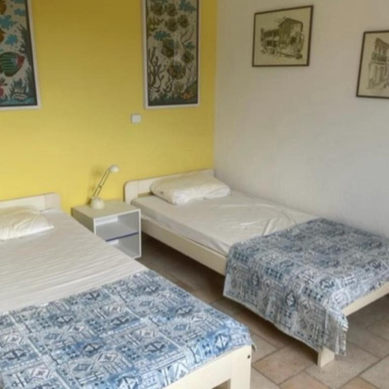 Charmante maison avec balcon et jardin - Maison de Vacances - 11