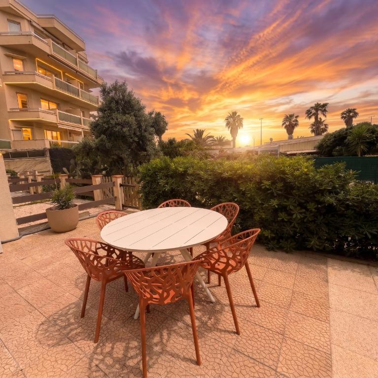 Calme & Design au rez-de-chaussée - 50m Plage - 25 - Apartment mit 1 Schlafzimmer - 1