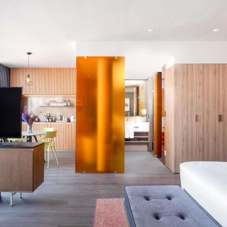Mondrian Mexico City Condesa - Suite Condesa con cama extragrande y balcón - 2
