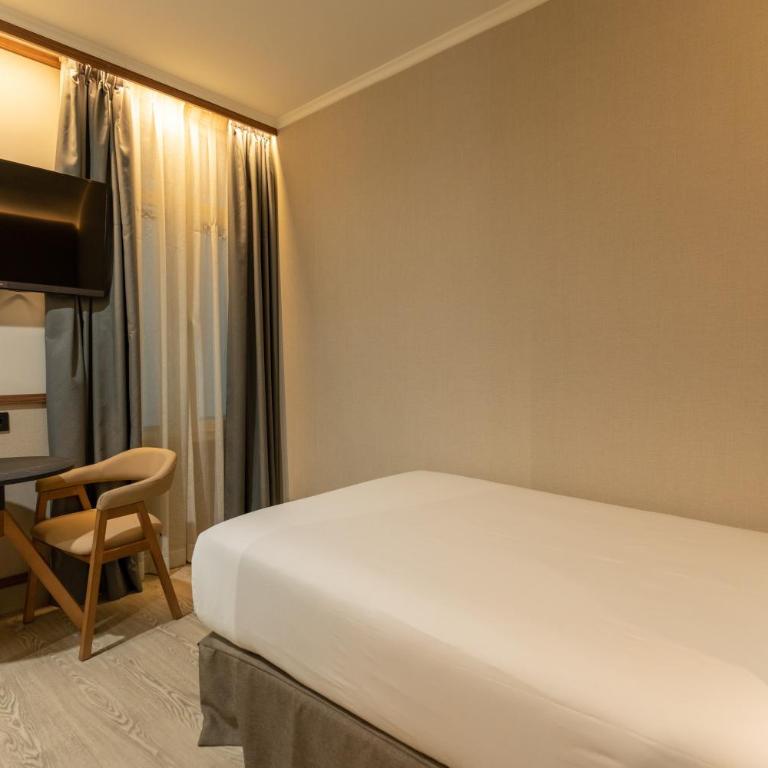Petit Palace Alcalá - Single Room - 4