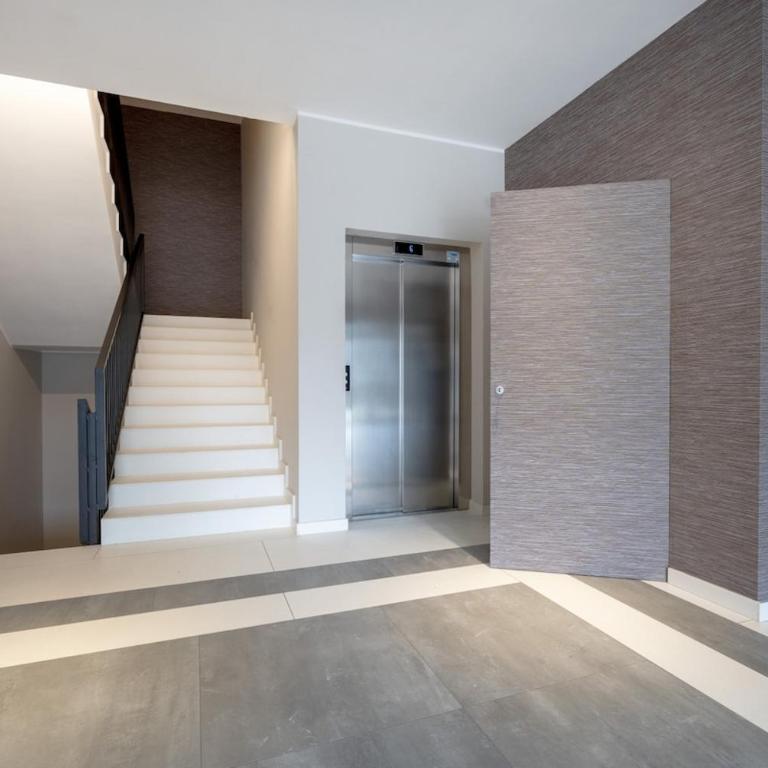 Urban Penthouse Terrace with Parking - Appartamento con 1 Camera da Letto e Balcone - 10