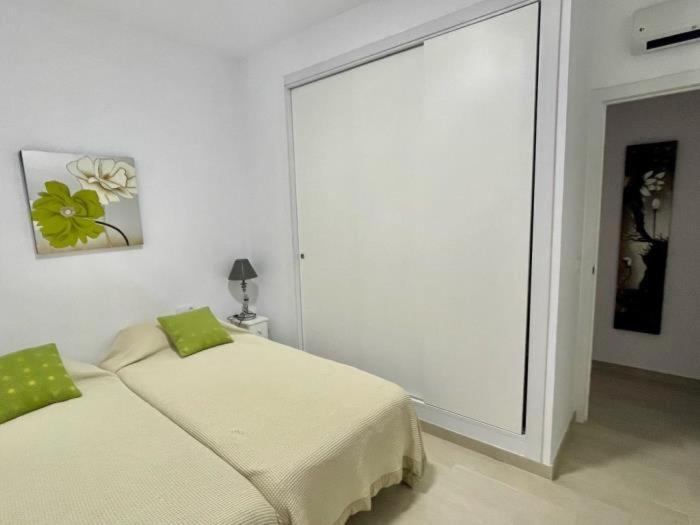 REF . 12 VILLA PAZ - Casa - 24