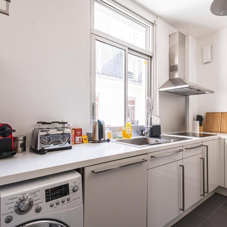 Entre Cathédrale et Beaux-Arts - Apartamento - 16