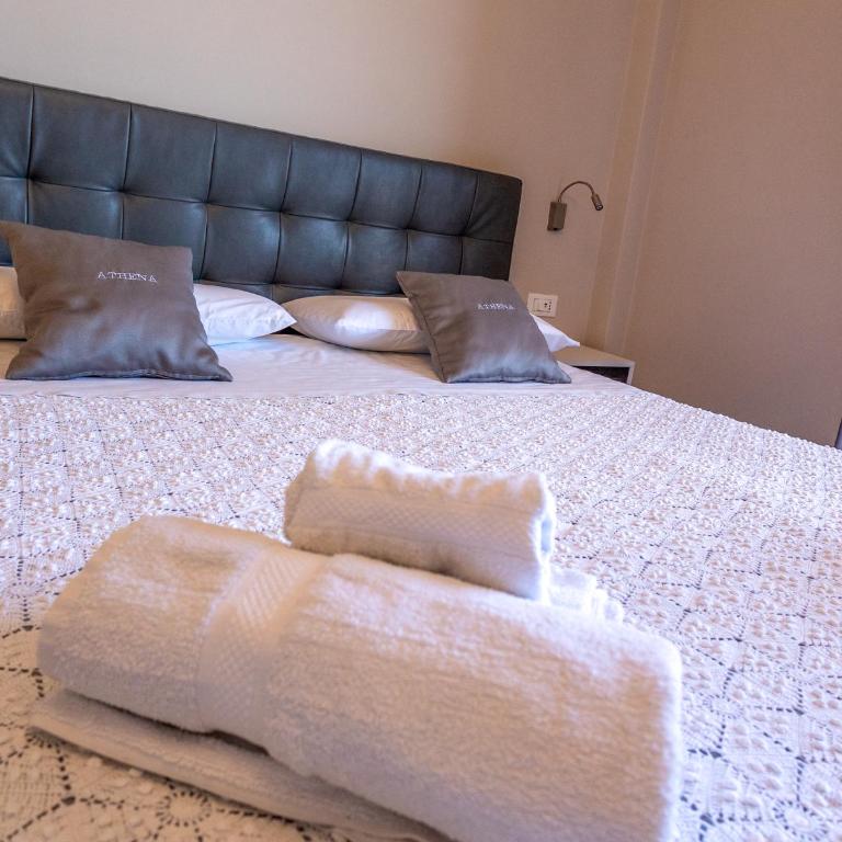 Athena Charming Rooms - Camera King con Vista Mare - 26