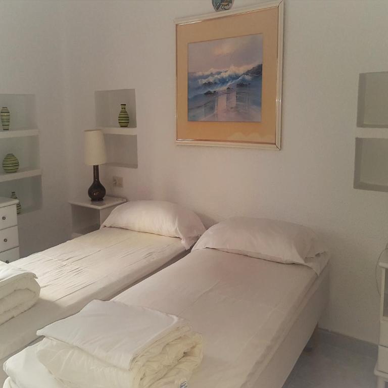 Apartamentos Casa Blanca - Apartamento de 2 dormitorios con balcón - 4