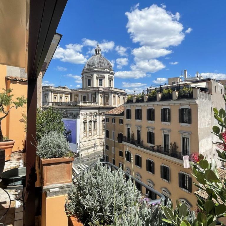 Habitat's Colosseum-Monti 3BR Penthouse with Terrace - Appartamento Attico - 2