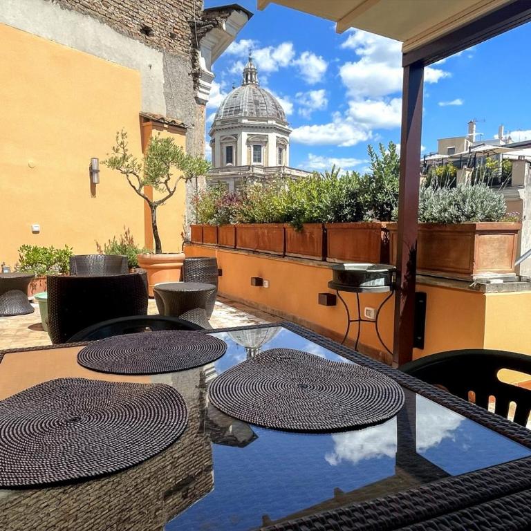 Habitat's Colosseum-Monti 3BR Penthouse with Terrace - Appartamento Attico - 1