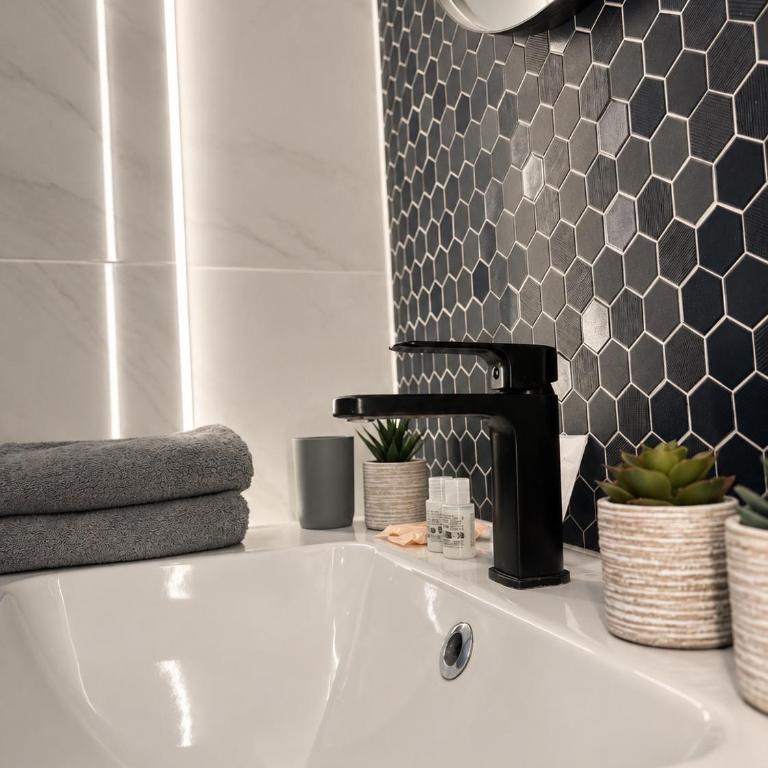 BRP Cannes - A Collection for Groups - Appartement Supérieur 2 Chambres - 5