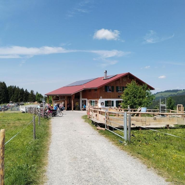 Alpenflair im Ferienpark Oberallgäu- Pool- Sauna- Bikepark- Skilift- Loipe- Wanderwege- stilvoll und kinderfreundlich - One-Bedroom Apartment - 56