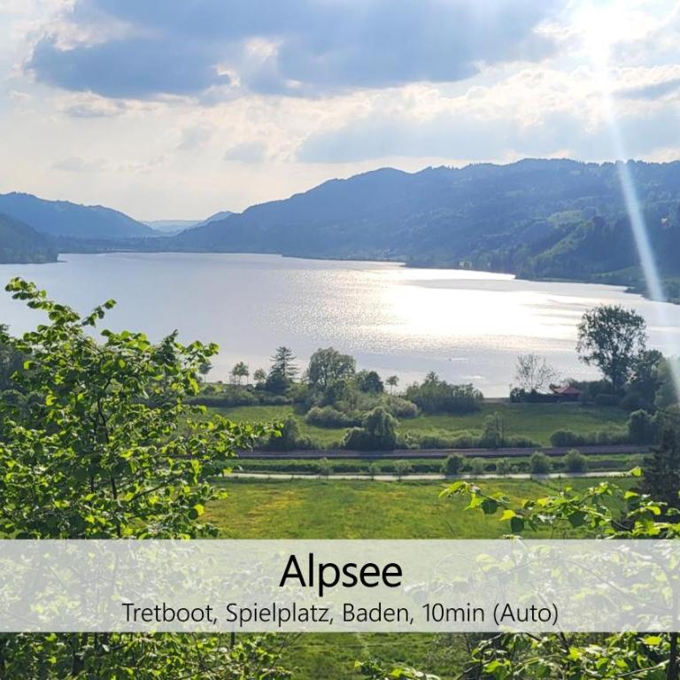 Alpenflair im Ferienpark Oberallgäu- Pool- Sauna- Bikepark- Skilift- Loipe- Wanderwege- stilvoll und kinderfreundlich - One-Bedroom Apartment - 57