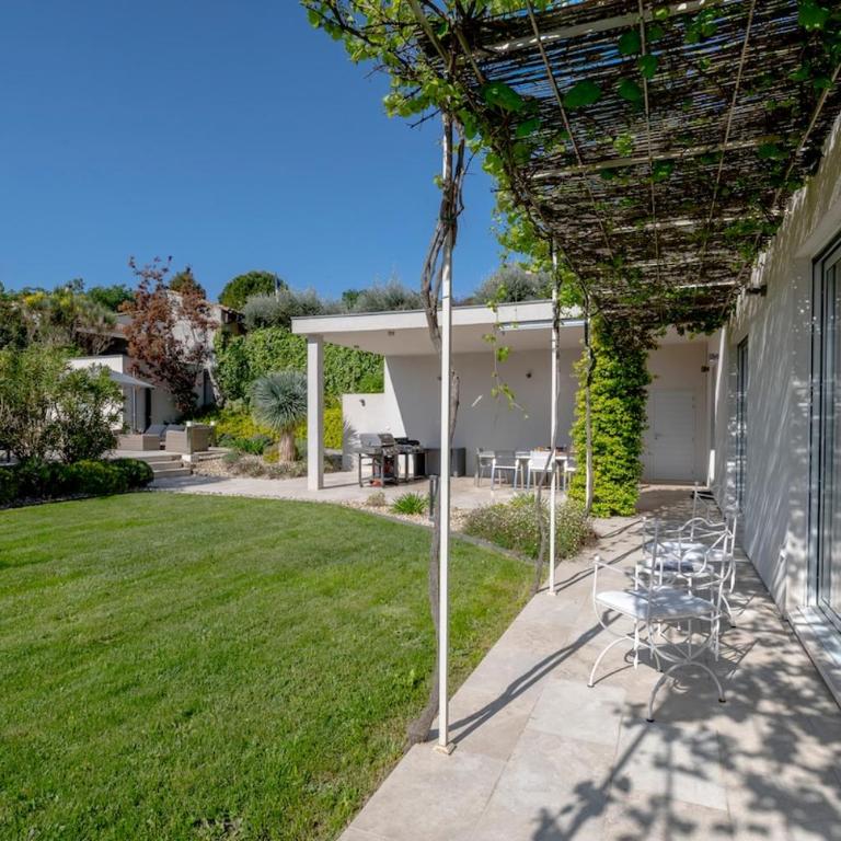 Villa Auréa - Elégance et lumière en Provence - Villa - 11