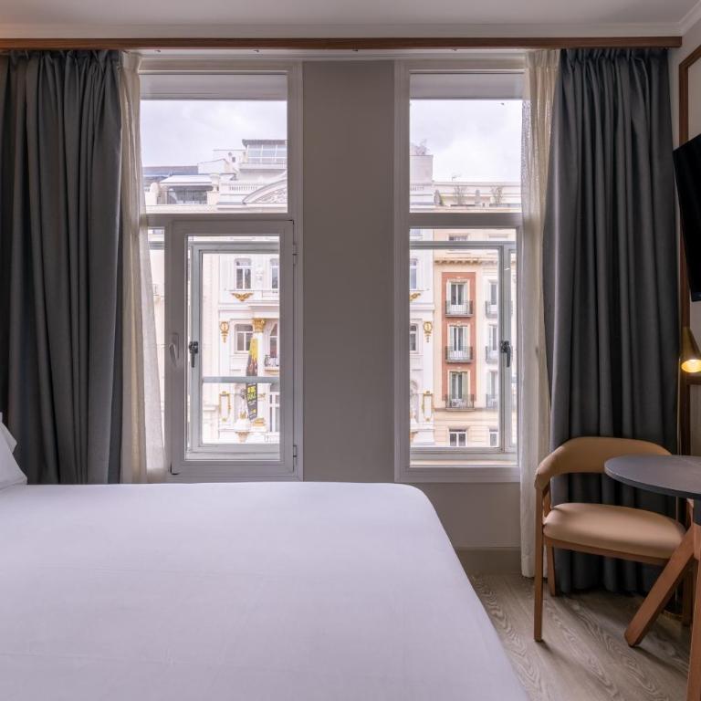 Petit Palace Alcalá - Triple Room - 3