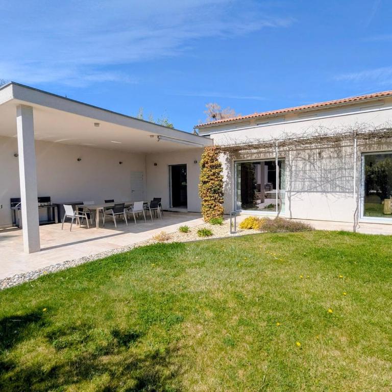 Villa Auréa - Elégance et lumière en Provence - Villa - 37