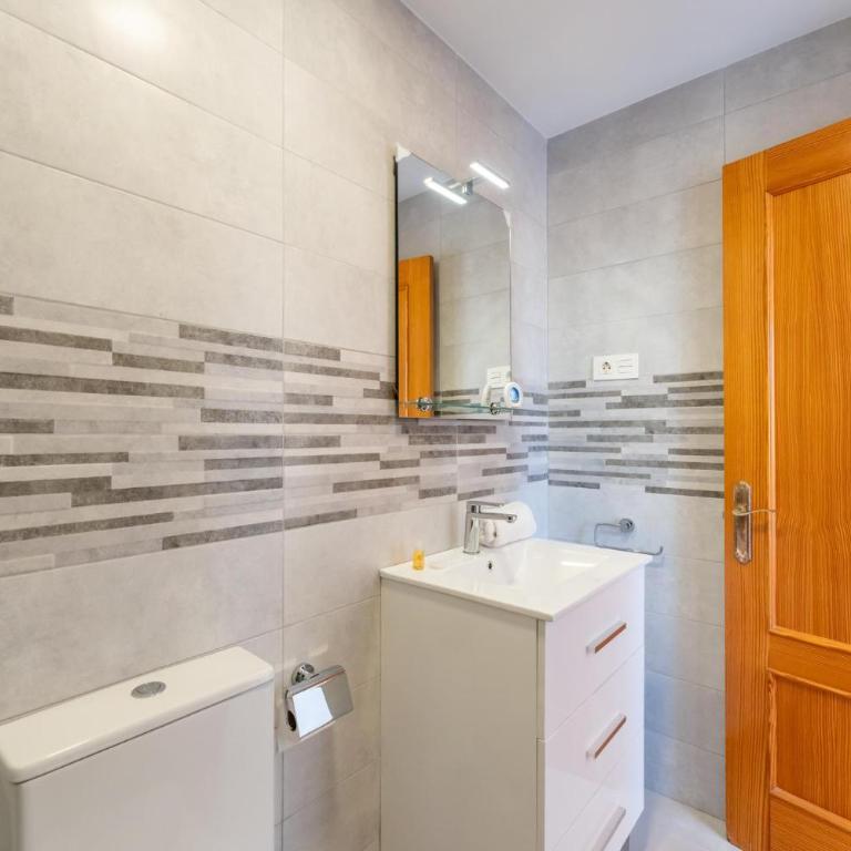 Duplex in the Heart of Los Boliches - Pass the Keys - Apartment - 18