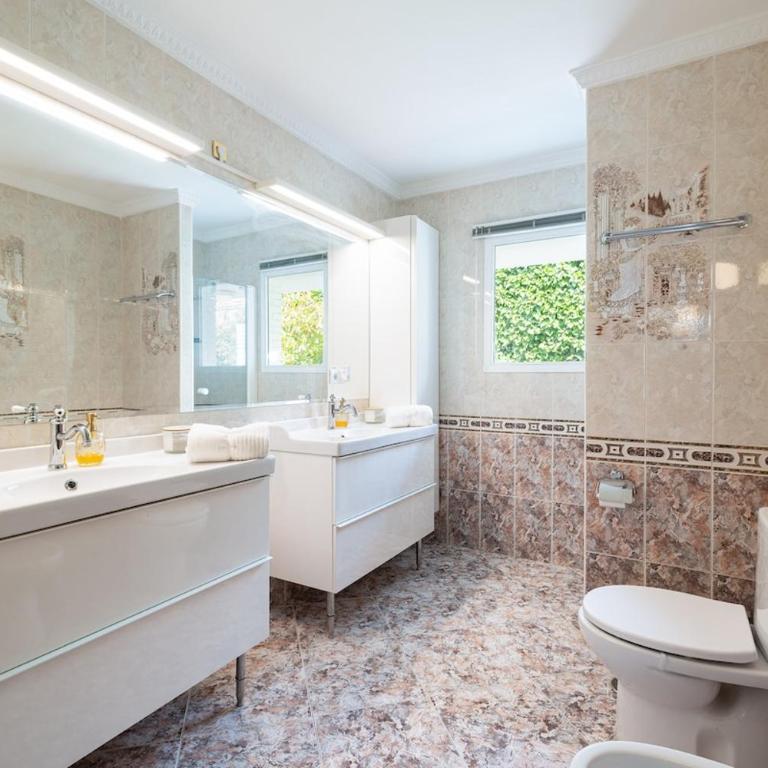 Aqua Villa Mediterranean with private pool - Villa - 25