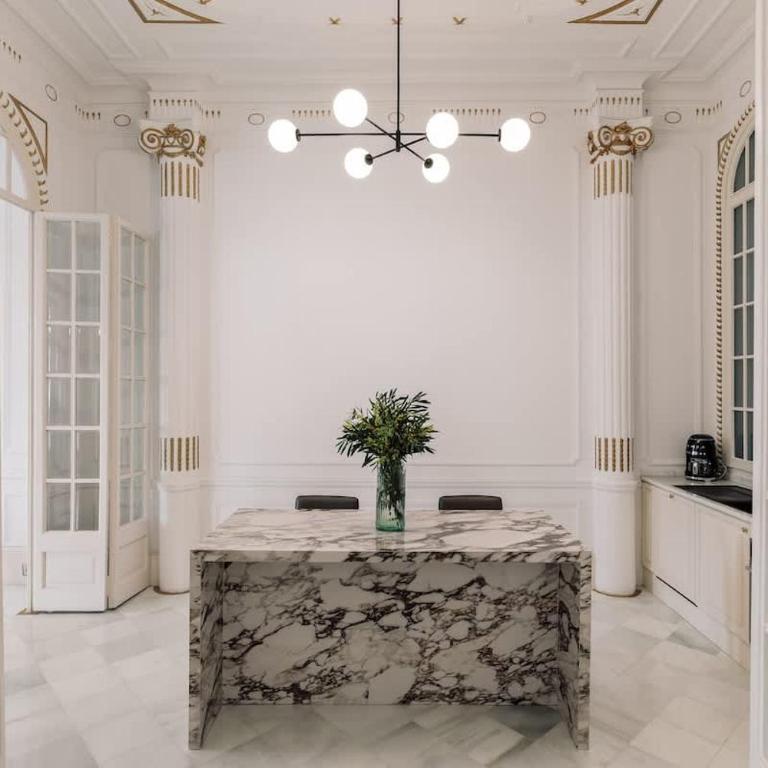 Magnificant Rambla Plaza View - Monthly Rental - Apartment - 38
