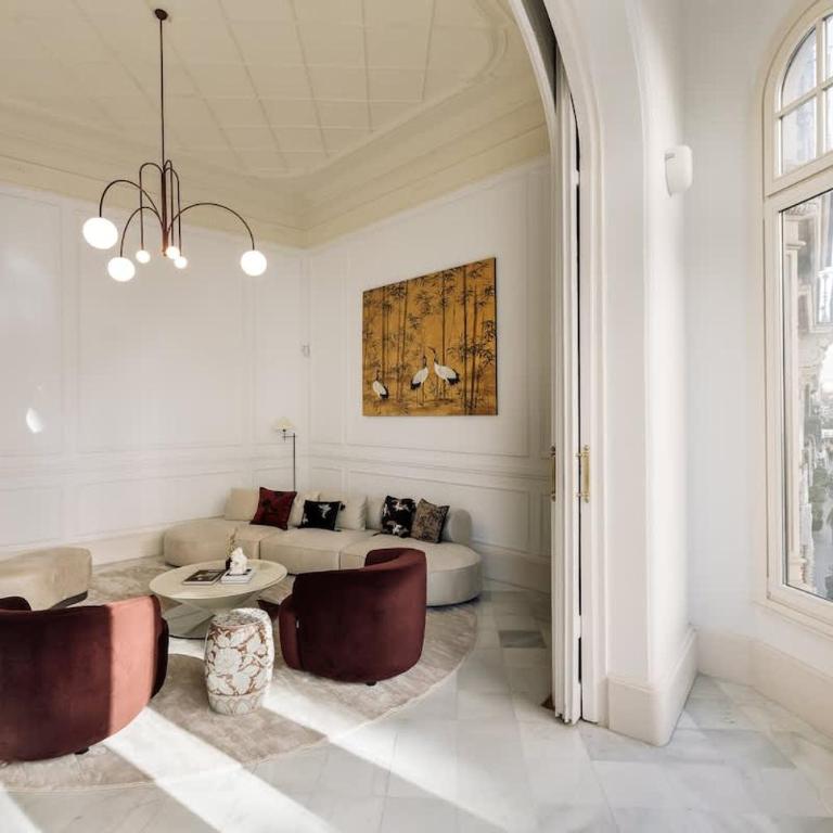 Magnificant Rambla Plaza View - Monthly Rental - Apartment - 48