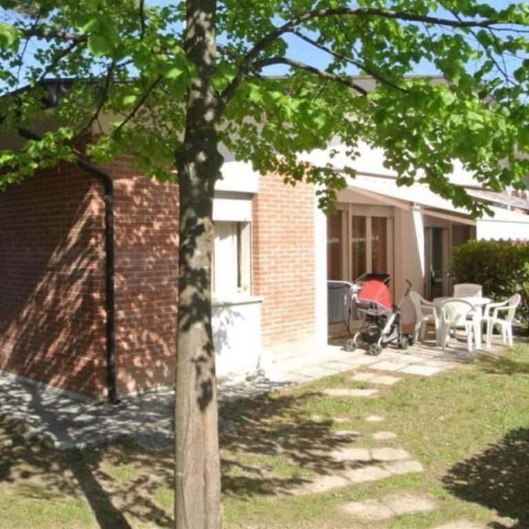 Lovely house with fenced garden and parking - Villa - 8