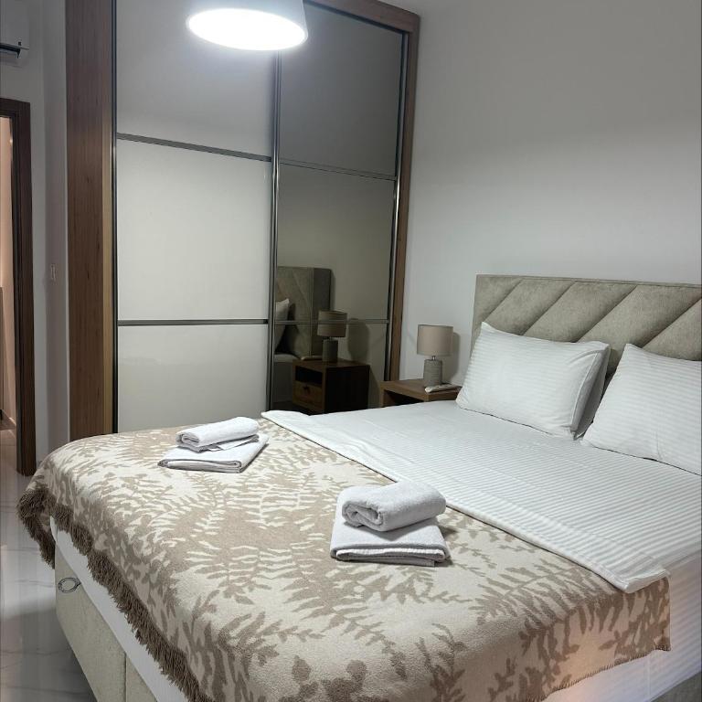 Salt & Sun Apartment - One-Bedroom Apartment - 3