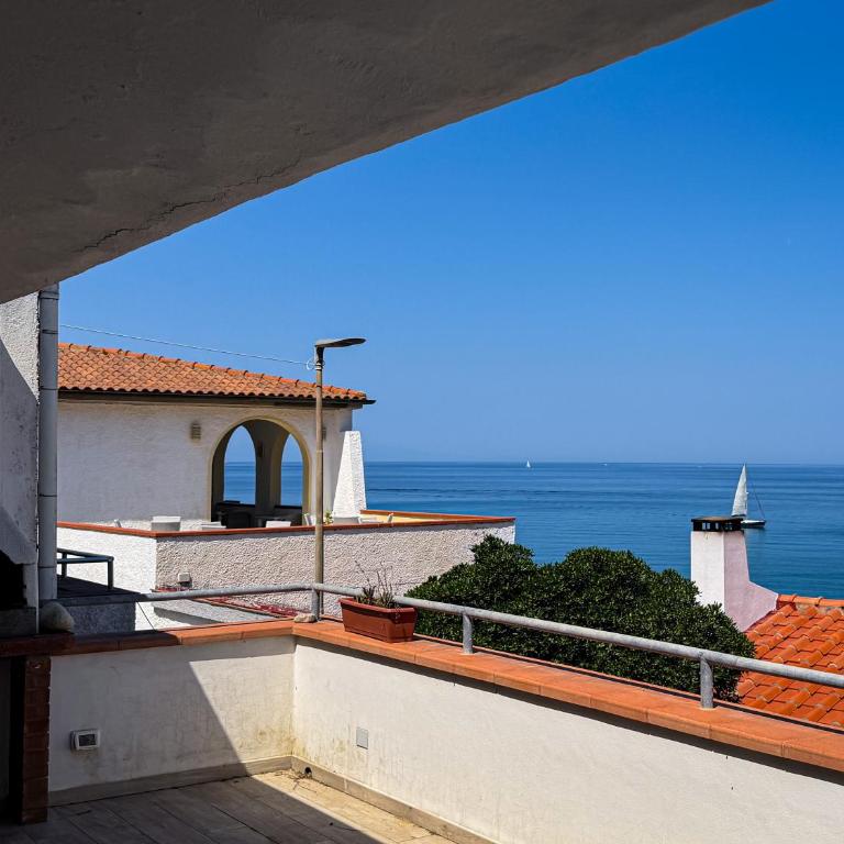 Golfo Azzurro - HelloElba - Casa con 2 Camere da Letto - 2