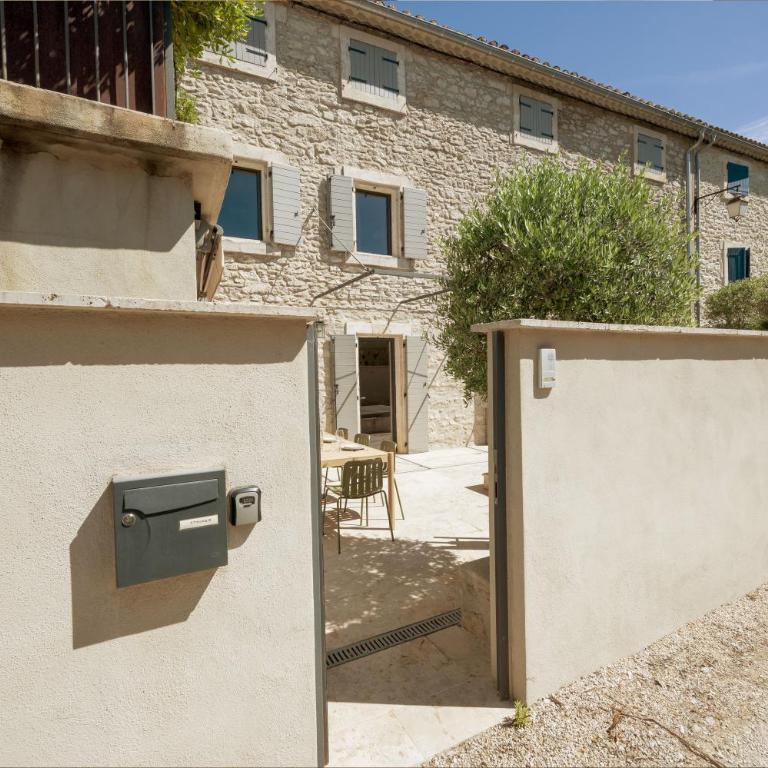 Authentic family Mas, St Remy within walking distance - Villa avec Piscine Privée - 45