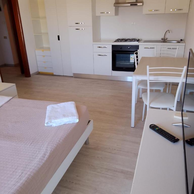 Residenza Sole - Appartamento con Balcone - 1