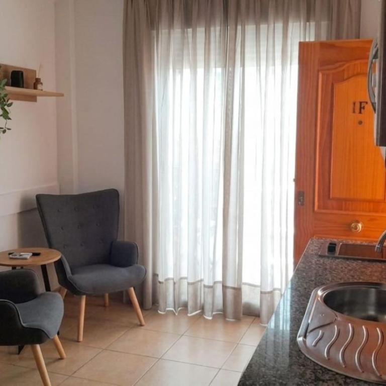 Apartamentos El Barrio - Studio - 8