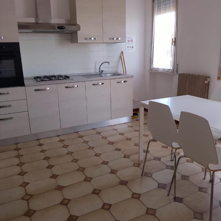Residenza Sole - Appartamento con Balcone - 2