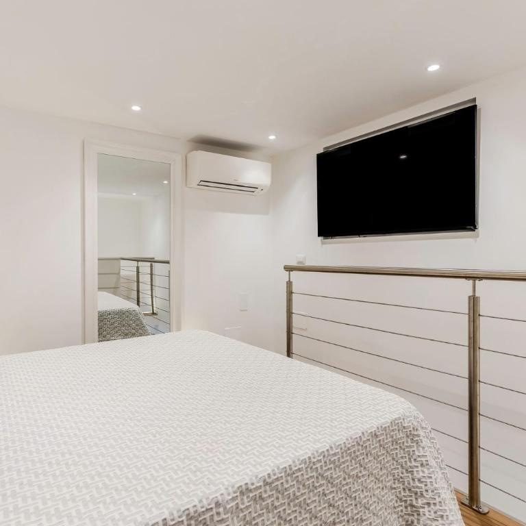 Cagliari Suite Monti Fly - Appartamento Superior con Vista Città - 13