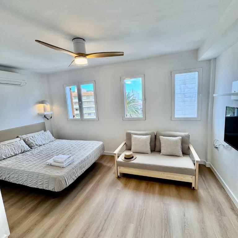 Mediterráneo Suites Port - One-Bedroom Apartment - 1