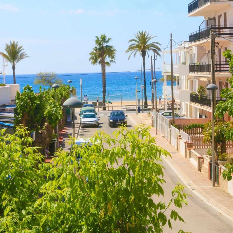 Apartamento Saballa - Only Families - Apartamento con vistas al mar - 25